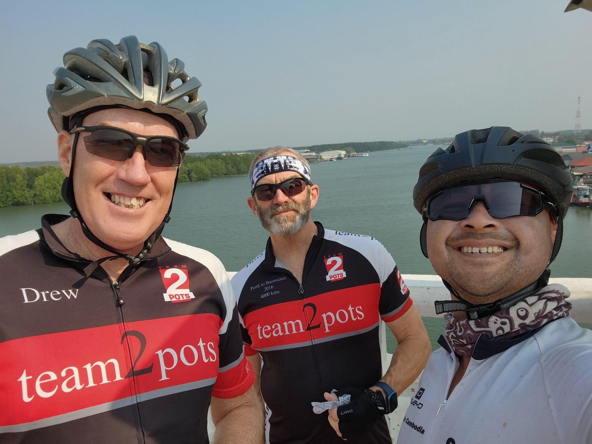 CYCLING VIETNAM TOGETHER THROUGH LANDSCAPES AND CONNECTION