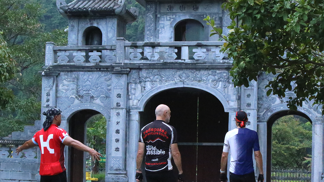 CYCLING FROM COAST TO HIGHLANDS ON VIETNAM’S OPEN ROADS