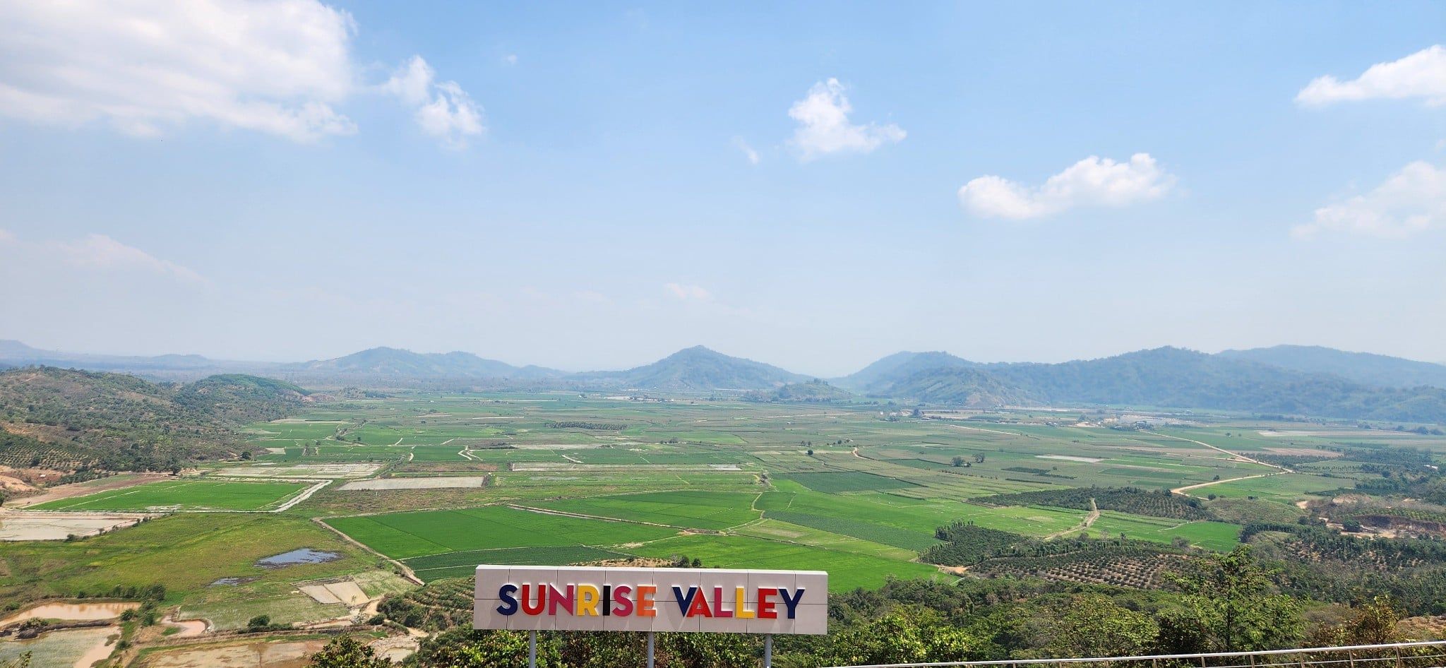 VIETNAM ADVENTURE CYCLING THROUGH SUNRISE VALLEY