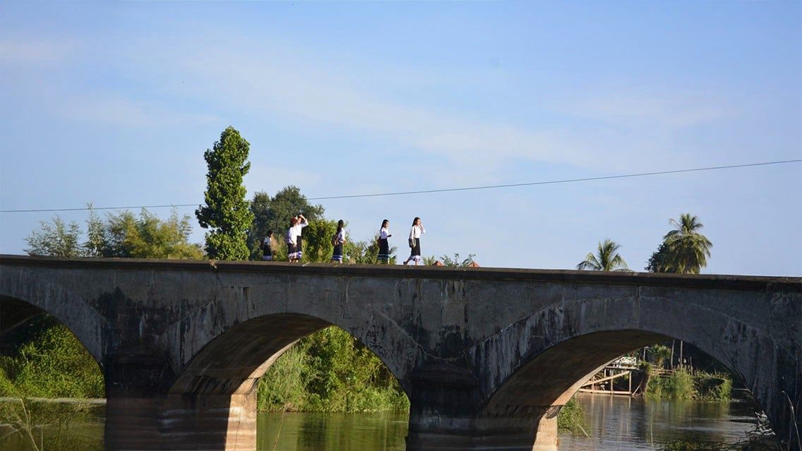 MEKONG RIVER CYCLING JOURNEY THROUGH LAOS
