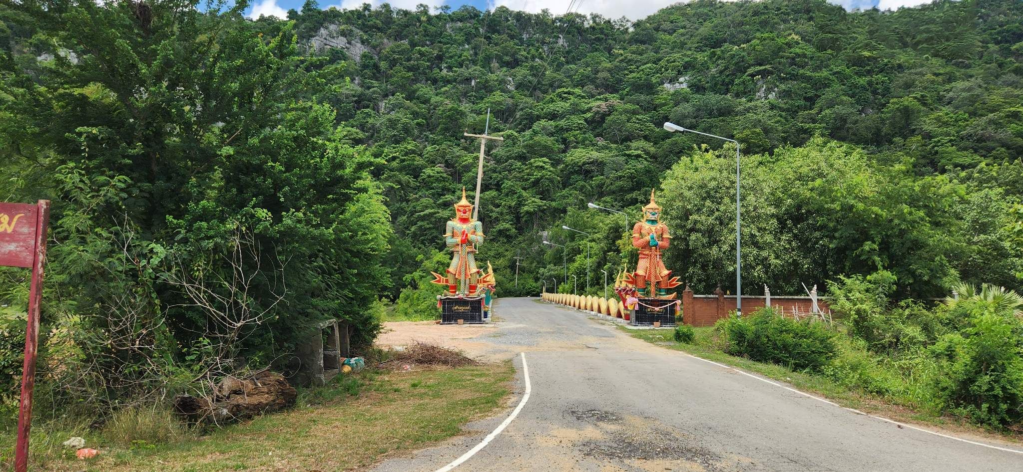 DISCOVER CONNECTION AND ADVENTURE FROM BANGKOK TO HANOI BY BIKE