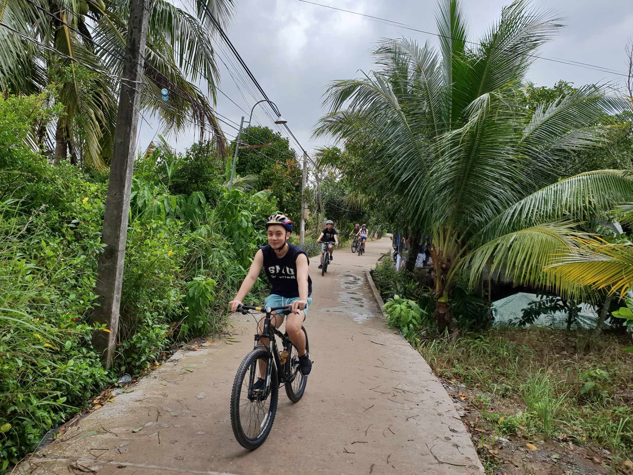 MEKONG DELTA CYCLING JOURNEY WITH FRIENDS