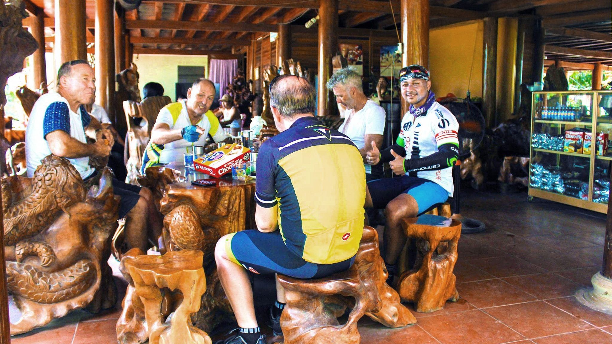 SLOW CYCLING ADVENTURES THROUGH NORTHERN VIETNAM