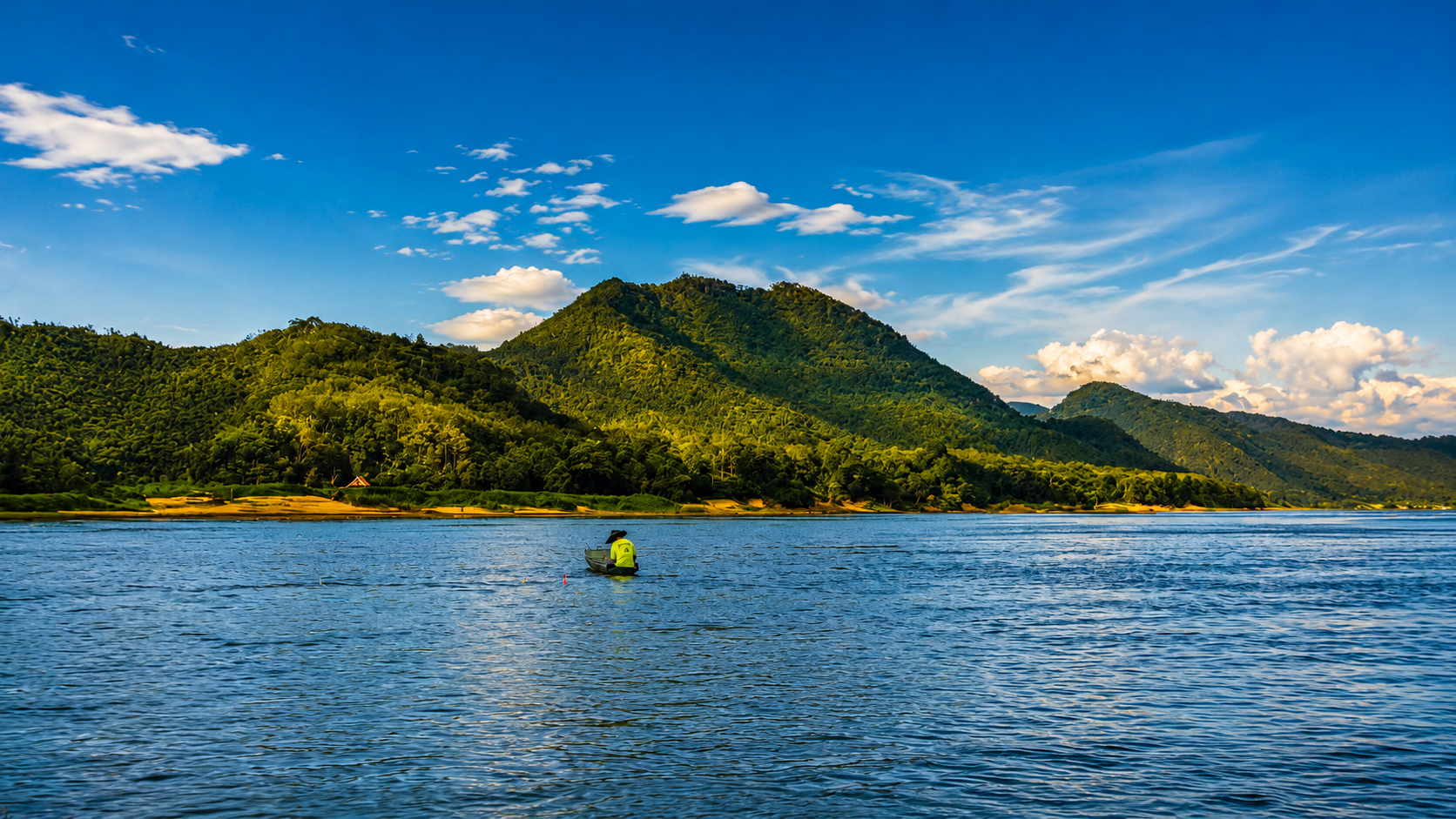 BICYCLE TOUR IN VIETNAM AND LAOS ADVENTURE