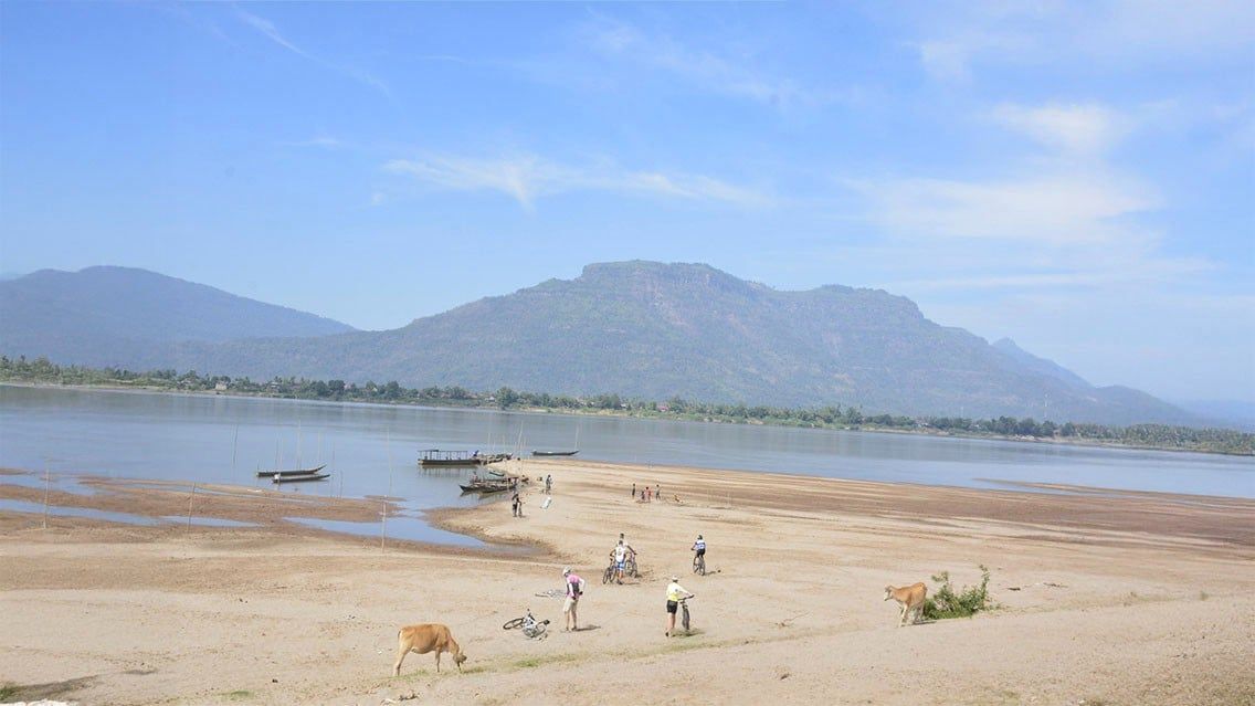 LAOS CYCLING ADVENTURE ALONG THE MEKONG RIVER