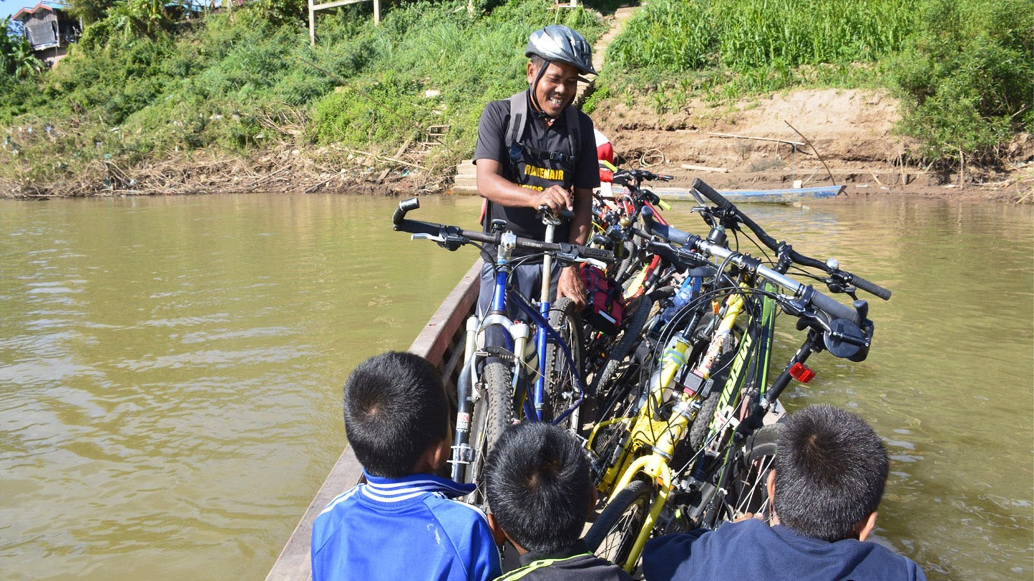 LAOS CYCLING JOURNEY ALONG THE MEKONG RIVER