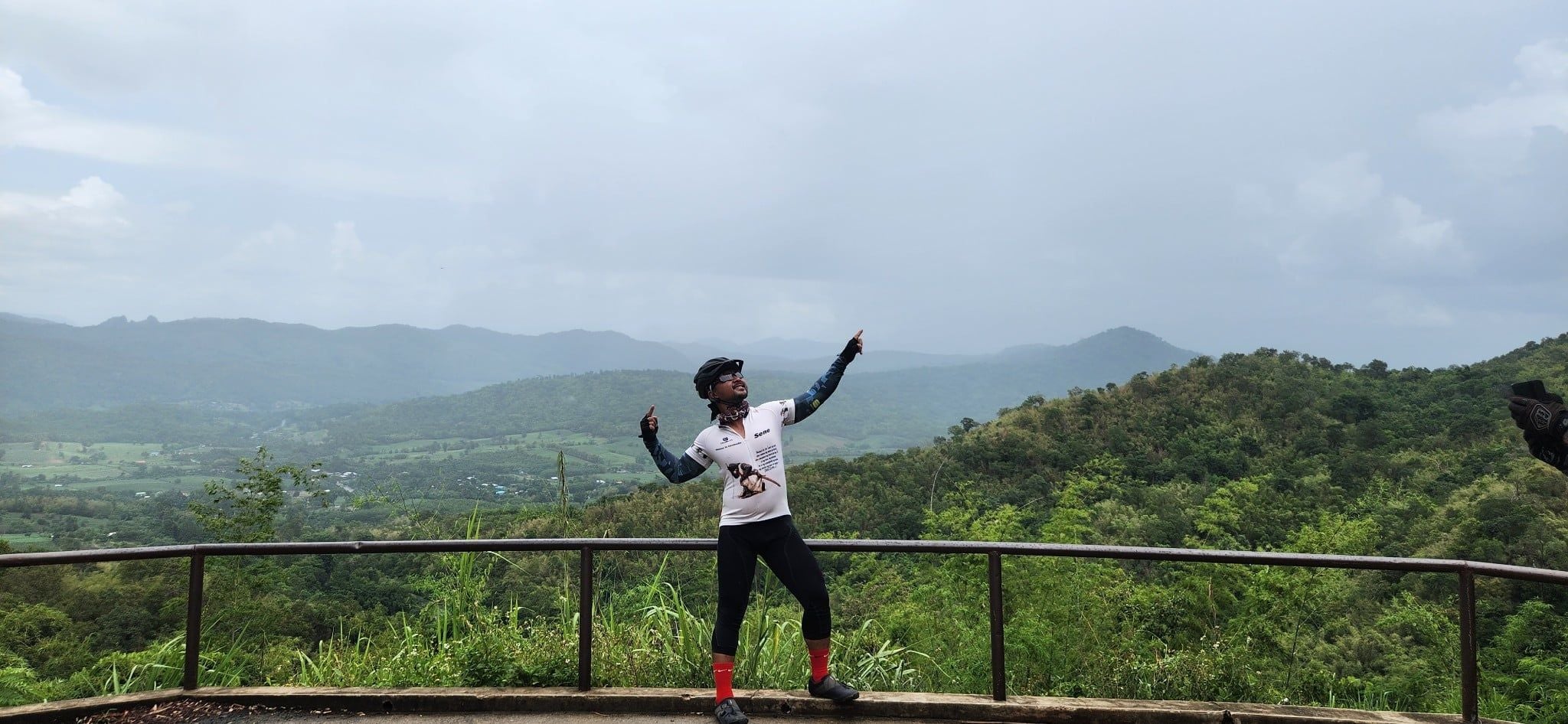 CLIMBING TOGETHER AND FINDING JOY IN EVERY VIEW