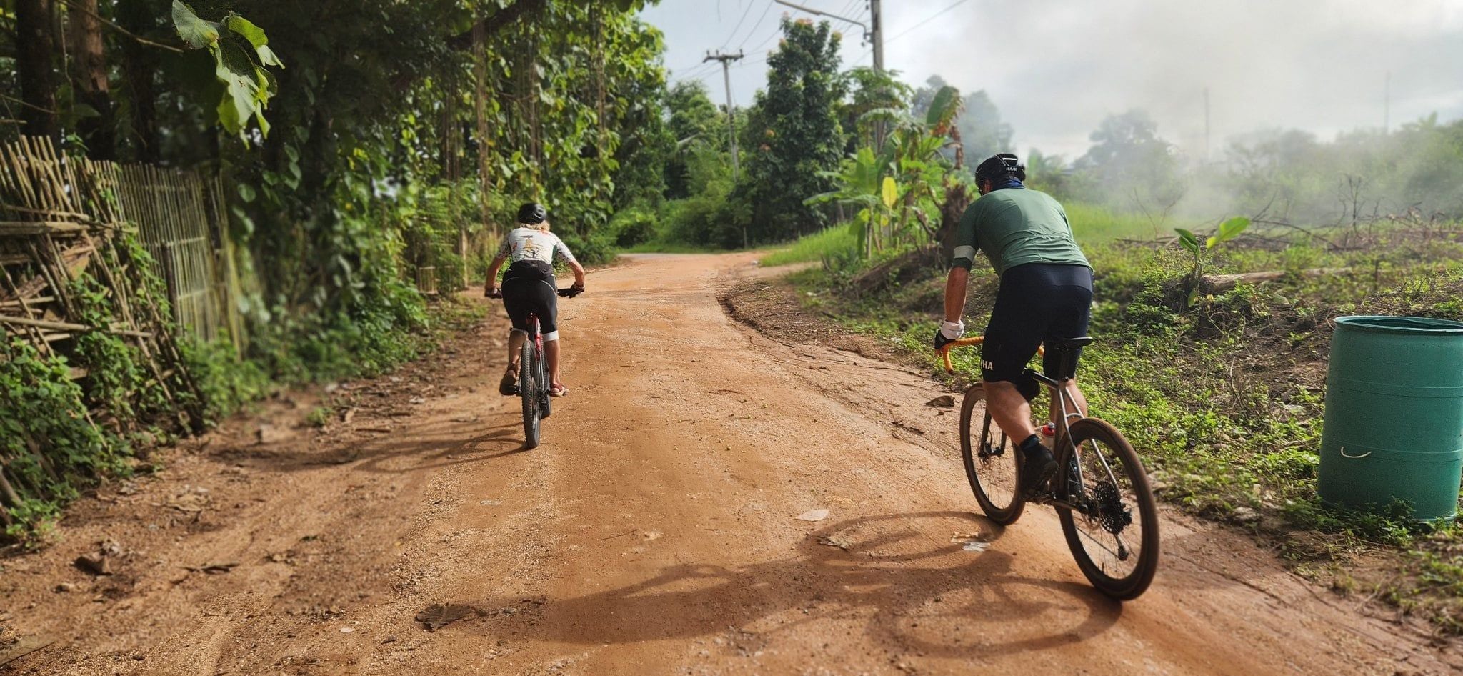 CROSSING BORDERS THROUGH A SOUTHEAST ASIA CYCLING JOURNEY