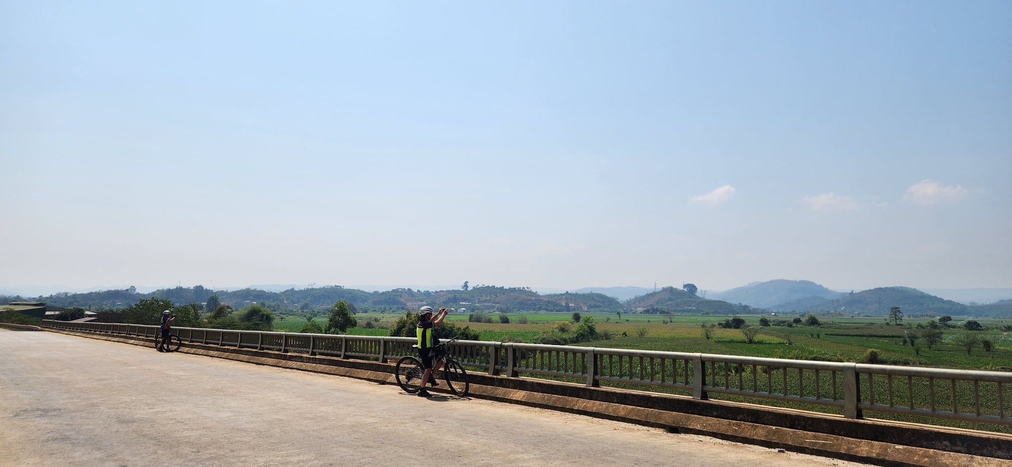 VIETNAM ADVENTURE CYCLING THROUGH SUNRISE VALLEY