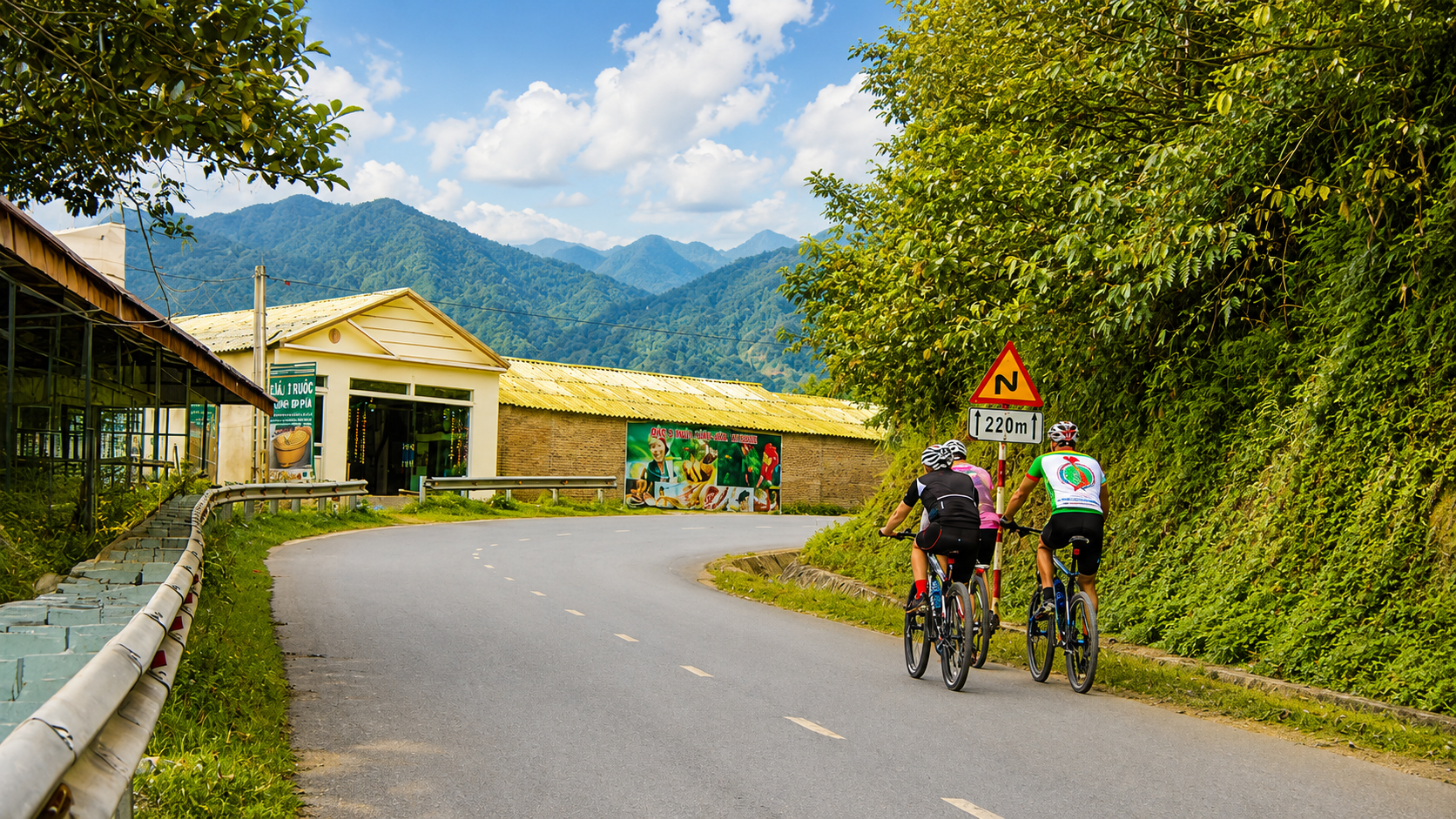 BICYCLE TOUR IN VIETNAM THROUGH SAPA MOUNTAINS