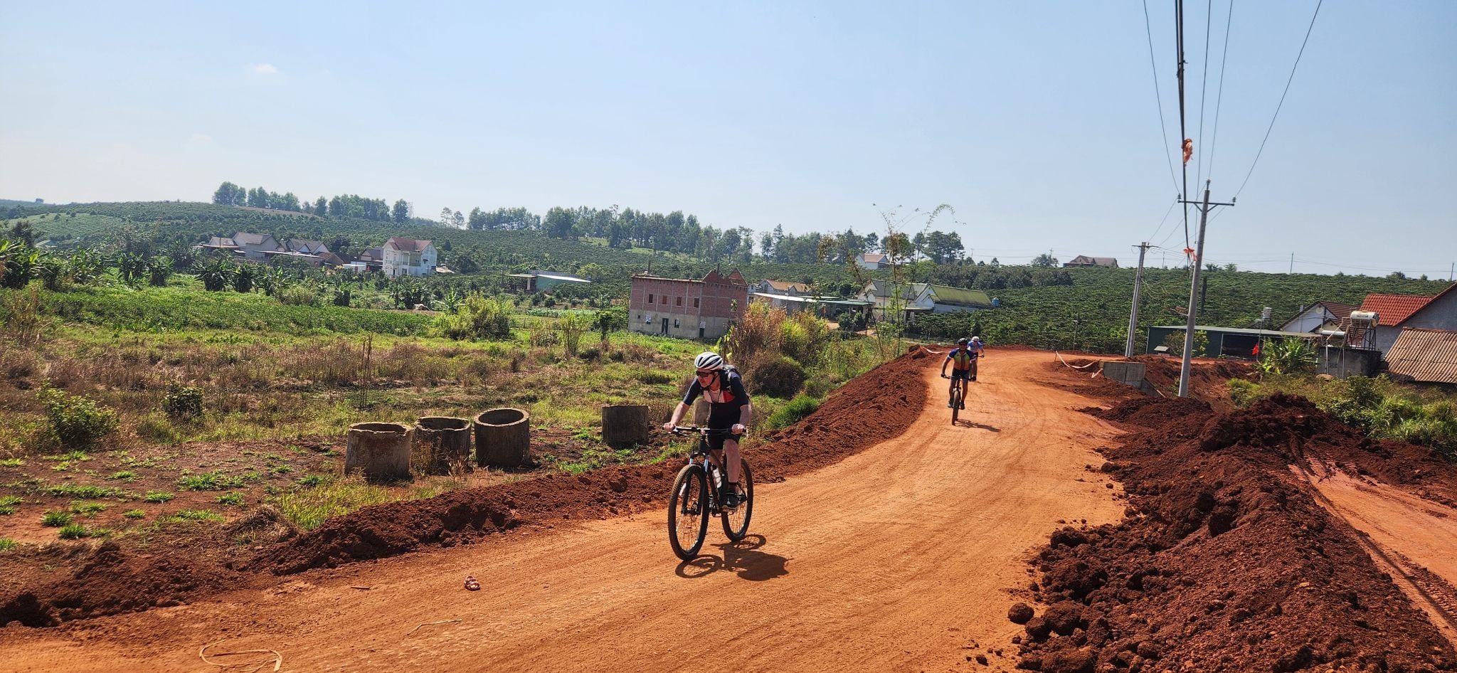 VIETNAM ADVENTURE CYCLING THROUGH SUNRISE VALLEY