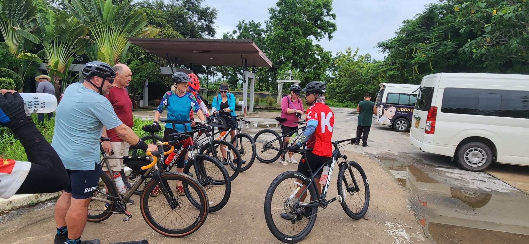 FINDING CONNECTION ON A BICYCLE TOUR FROM BANGKOK TO HANOI