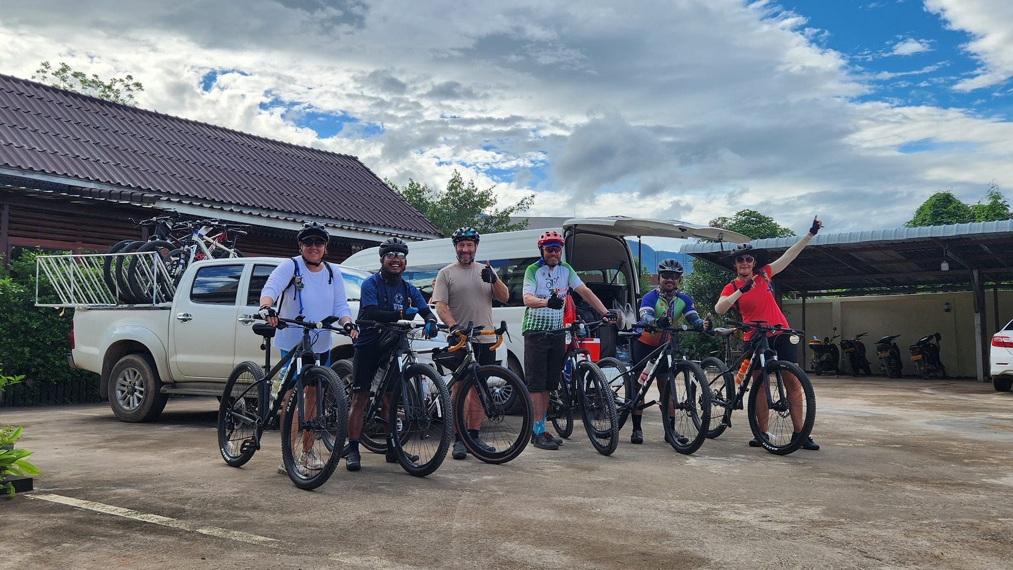 BICYCLE TOUR IN VIETNAM THROUGH VILLAGES AND LIFE
