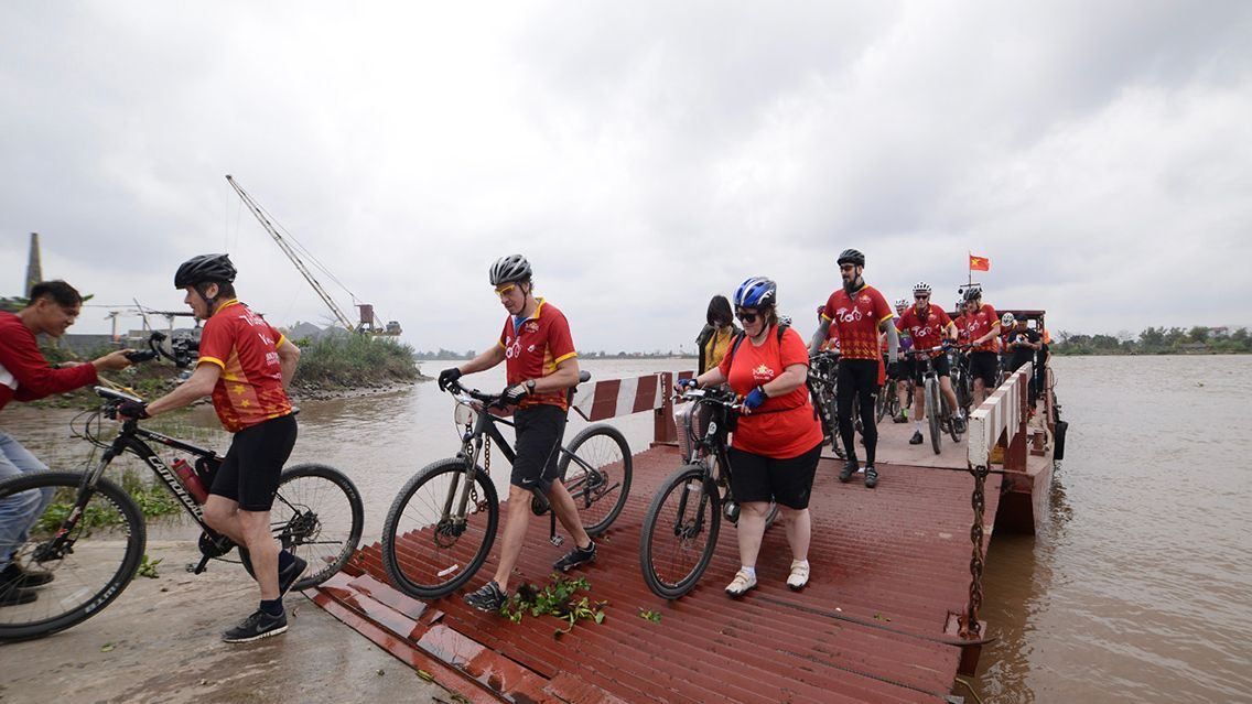 RIDE THE DRAGON: A SLOW CYCLING JOURNEY THROUGH VIETNAM