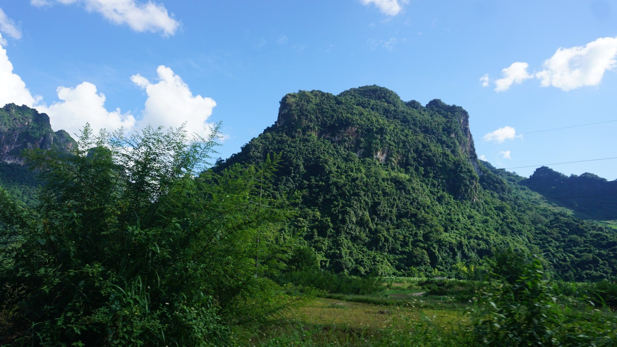 VIETNAM CYCLING JOURNEY THROUGH LIMESTONE VALLEYS