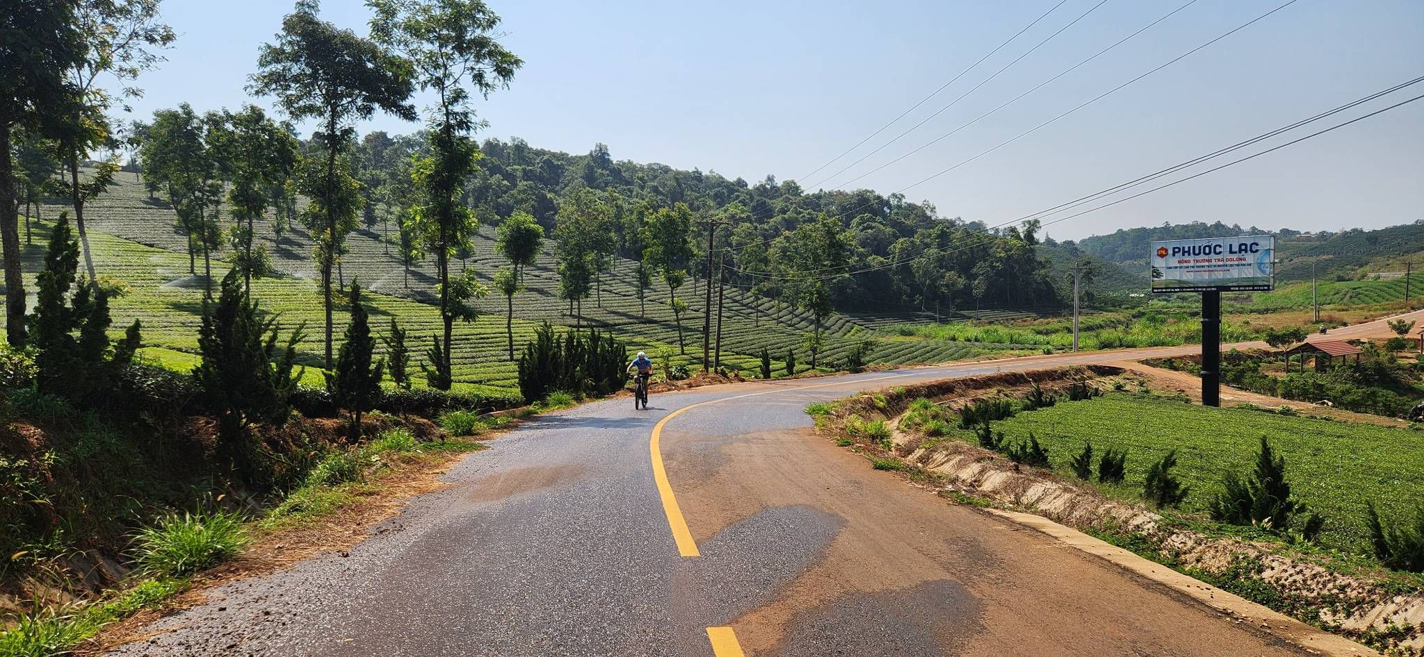 VIETNAM ADVENTURE CYCLING THROUGH SUNRISE VALLEY