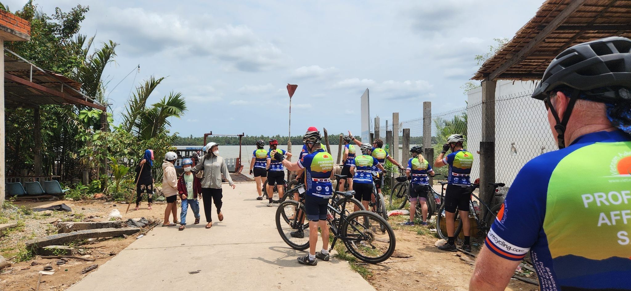CYCLING VIETNAM’S RIVERS AND VILLAGES TOGETHER