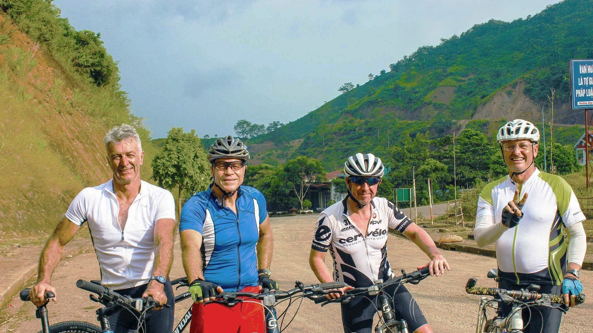 CYCLING SLOWLY THROUGH NORTHERN VIETNAM TOGETHER