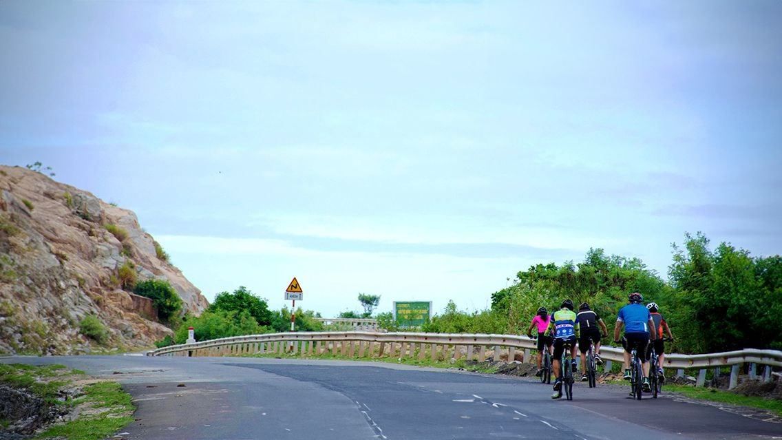 CYCLING THROUGH VIETNAM’S GREEN FIELDS AND COAST