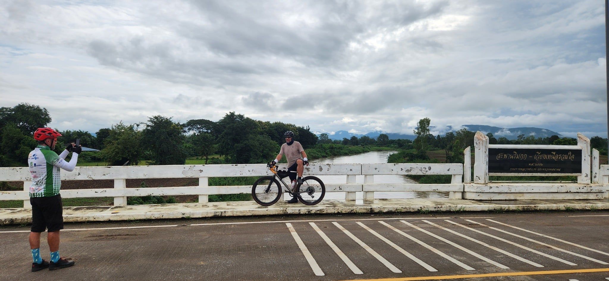CROSSING BORDERS THROUGH A SOUTHEAST ASIA CYCLING JOURNEY