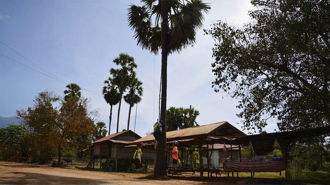 LAOS CYCLING ADVENTURE ALONG THE MEKONG RIVER