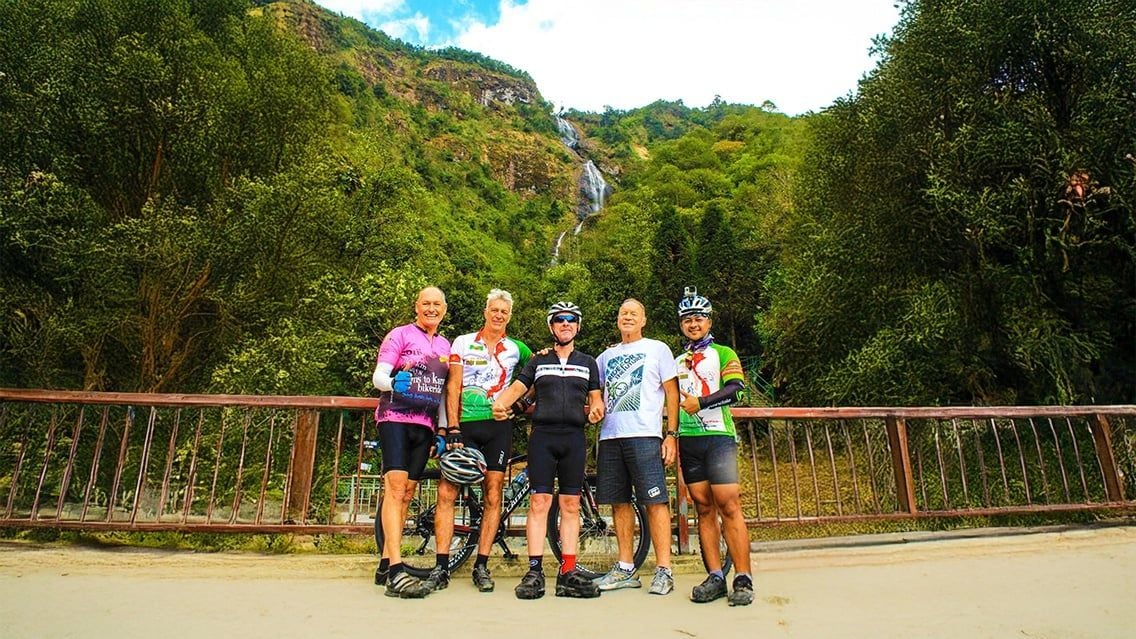 BICYCLE TOUR IN VIETNAM THROUGH SAPA MOUNTAINS