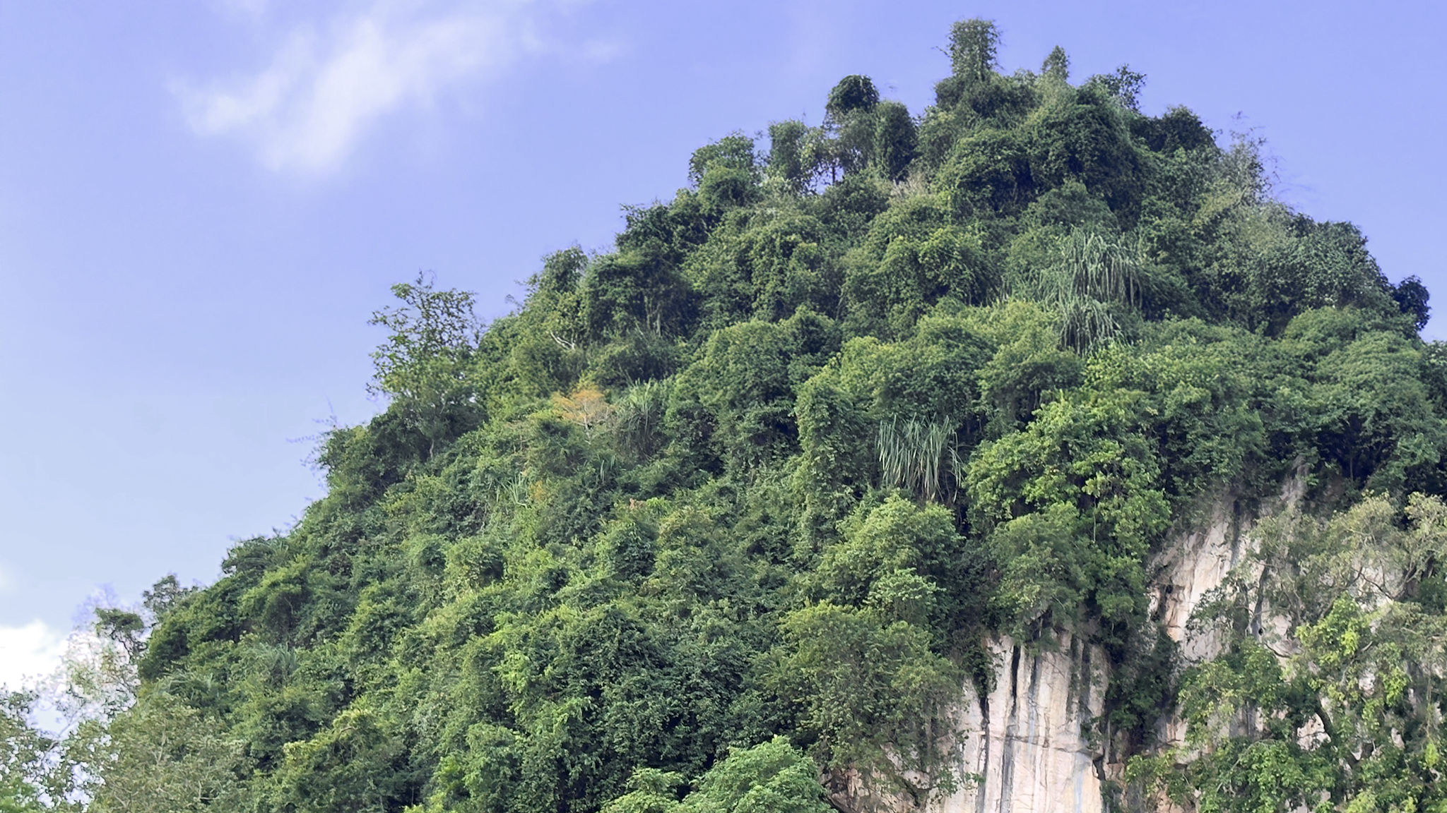 CYCLING THROUGH MALAYSIA’S COLONIAL LEGACY