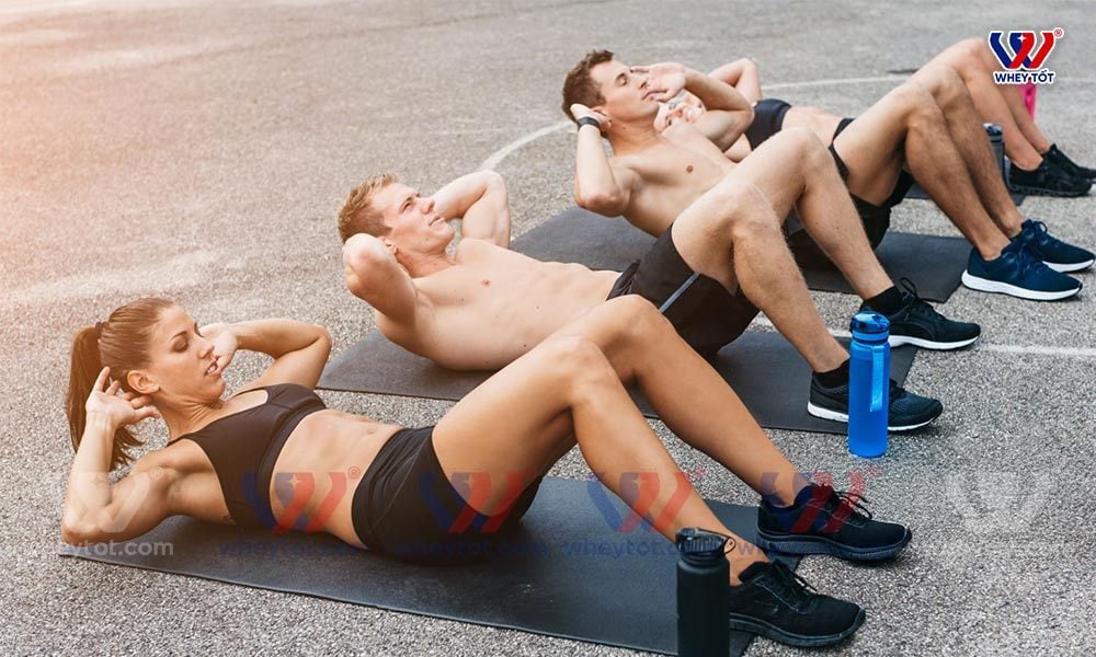 Bài tập gập bụng Crunch giảm mo cho người mới