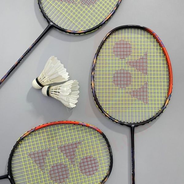 Vợt cầu lông Yonex có thiết kế hiện đại, tích hợp nhiều công nghệ tiên tiến