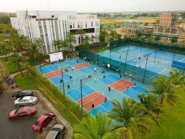 Cụm sân Pickleball tại khu đô thị La Queenara Hội An