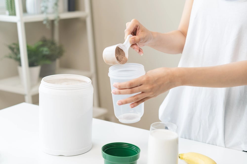 Sữa tăng cân là loại thực phẩm bổ sung giàu năng lượng và dưỡng chất