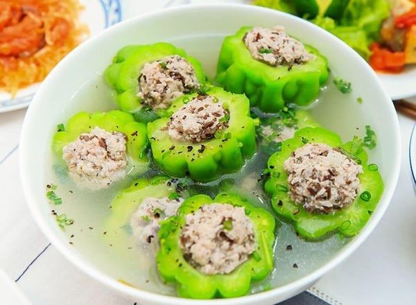 Mướp đắng nhồi thịt thơm ngon