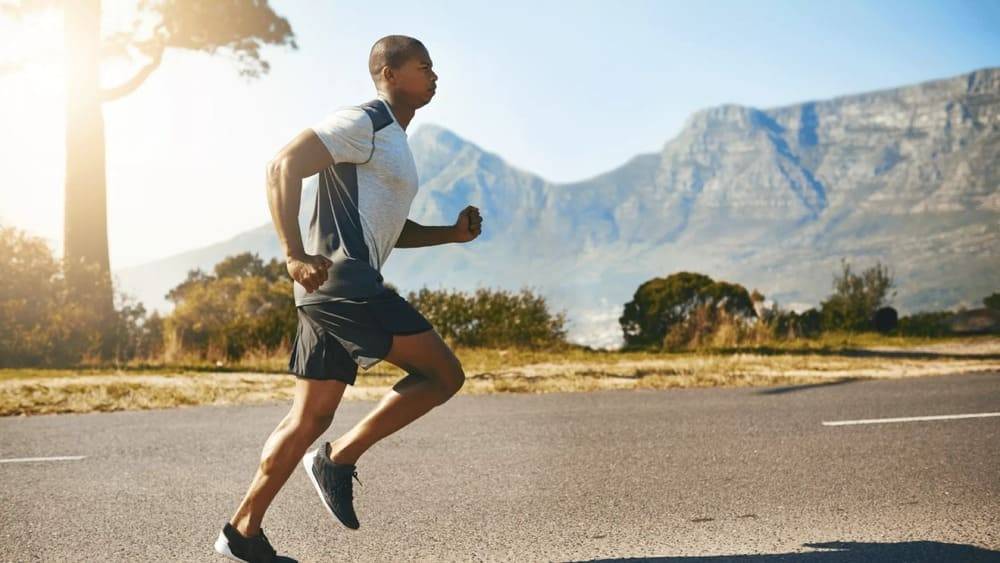 Squat giúp tăng hiệu suất thể thao