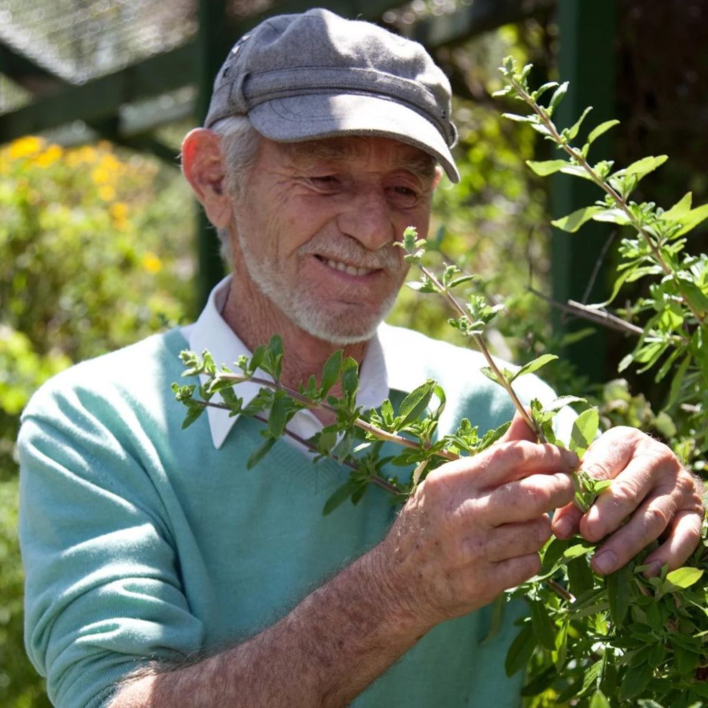 Malcolm Harker - Nhà sáng lập Harker Herbals