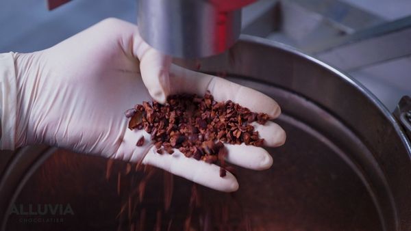 mua-socola-uy-tin-tai-hoi-an