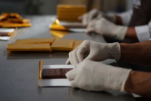 quy-trinh-san-xuat-socola-thu-cong