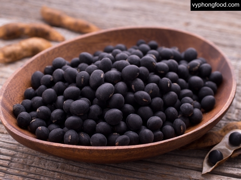 hình ảnh sản phẩm bột ngũ cốc dinh dưỡng greenmax đài loan làm từ đậu đen và các loại hạt, bổ sung protein thực vật, giàu chất xơ và dưỡng chất tự nhiên, giúp phụ nữ duy trì sức khỏe, đẹp da và vóc dáng cân đối