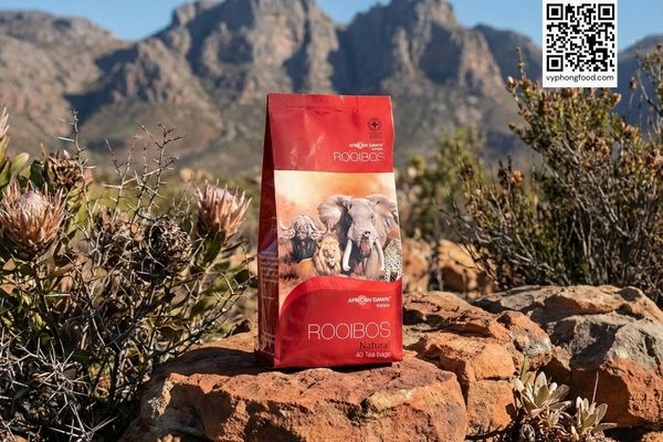 Hộp hồng trà Rooibos Nam Phi African Dawn, trà thảo mộc túi lọc đặt giữa thiên nhiên vùng núi Cederberg, nhập khẩu chính ngạch bởi Vy Phong Food.