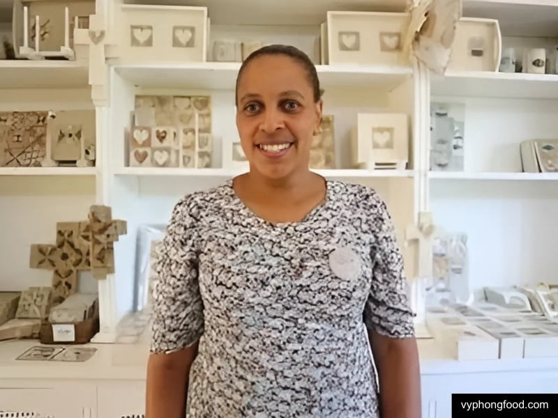 township womans rooibos tea bag purses all the rage in fashion capital paris vyphongfood.com south african rooibos tea African Dawn herbal tea for sleep for weightloss official import