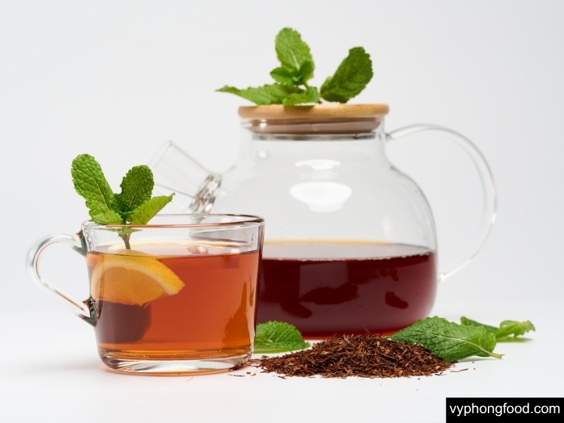 Create a hygge winter with South African Rooibos Tea-cozy, caffeine-free, antioxidant-rich herbal tea for relaxing evenings and better sleep at home.