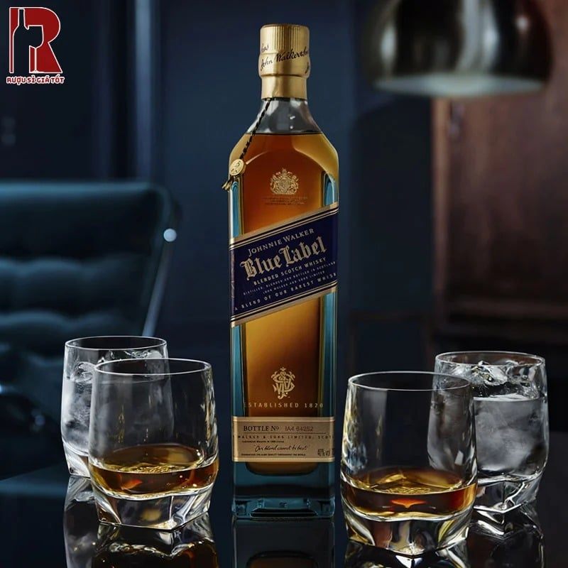 Rượu Ông Già Chống Gậy Johnnie Walker Blue Label
