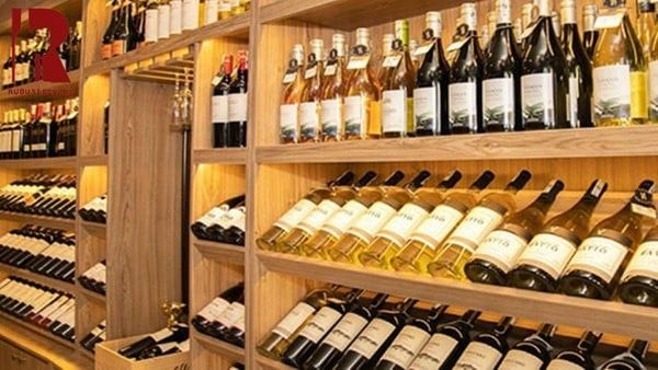 Bạn có thể mua champagne trực tiếp hoặc online tại những địa điểm uy tín