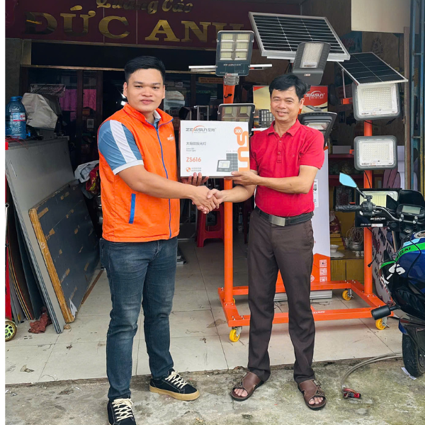 ZEALSUN - Thương hiệu đèn NLMT uy tín hàng đầu