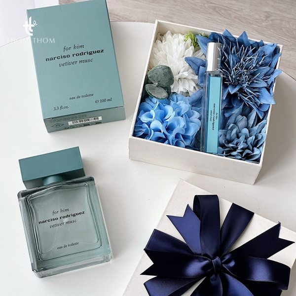 bảo quản nước hoa chiết