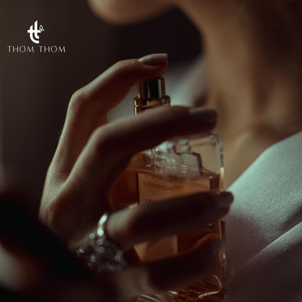 nước hoa bị mất mùi