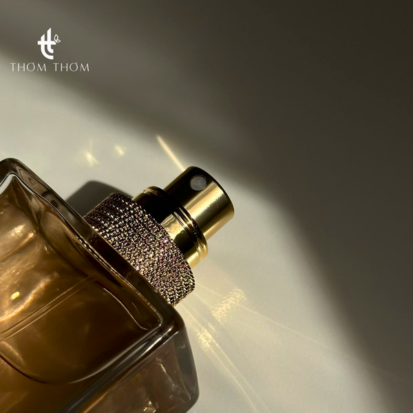 nước hoa bị mất nắp