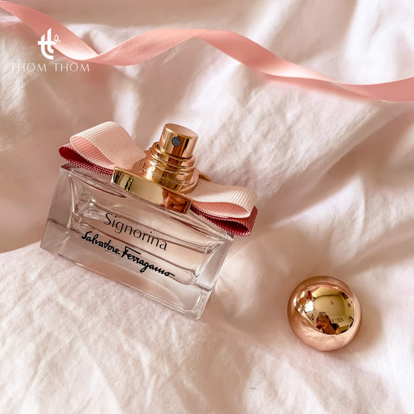 Signorina Eau de Parfum (Hồng)