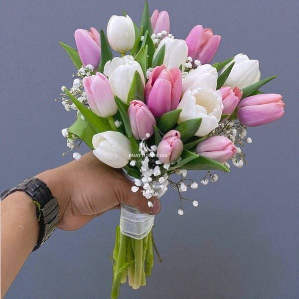 Mẫu hoa cầm tay cô dâu 01
