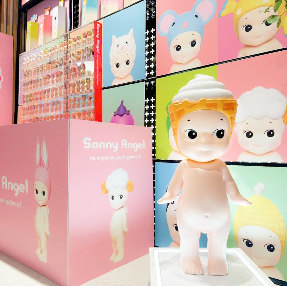 Hệ thống Nhà Sách Phương Nam phân phối sản phẩm Sonny Angel & Smiski