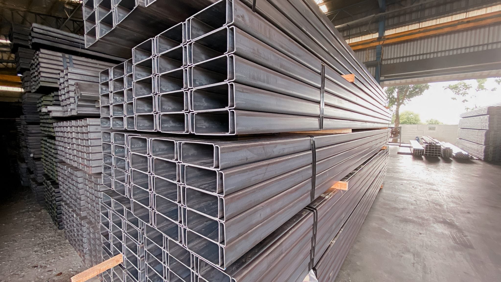 Thép hộp mạ kẽm chất lượng tại Vina Đồng Thắng